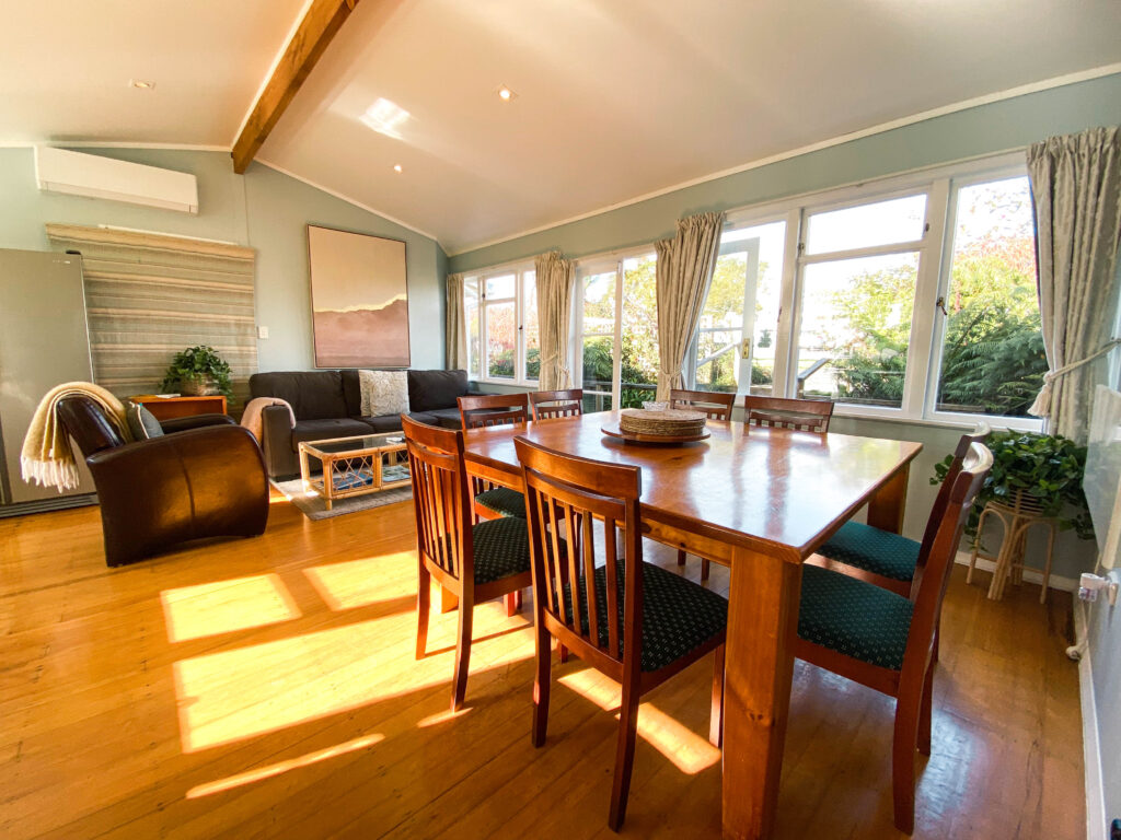 Kohinui Cottage Dining